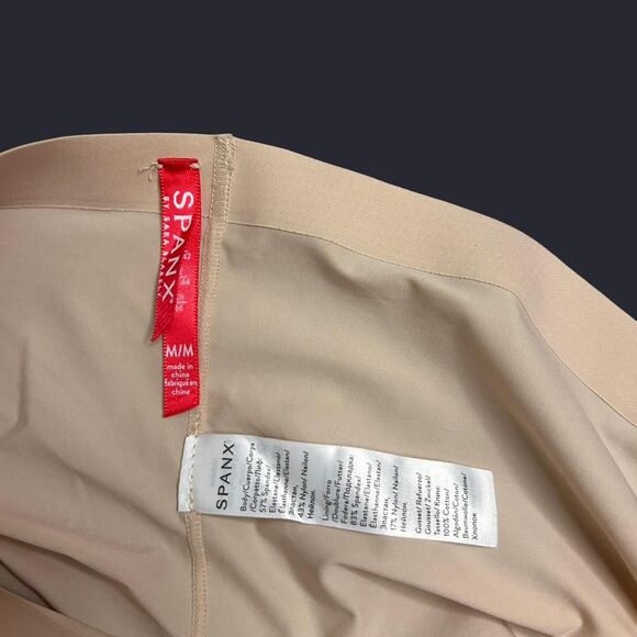 Spanx Women's Tan and Cream Shorts - Picture 3 of 3